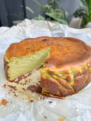 MATCHA CHEESECAKE